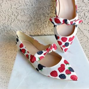 J. CREW NEW Raspberry & Blackberry Fruit Printed Pointy Toe Knot Bow Flats 7